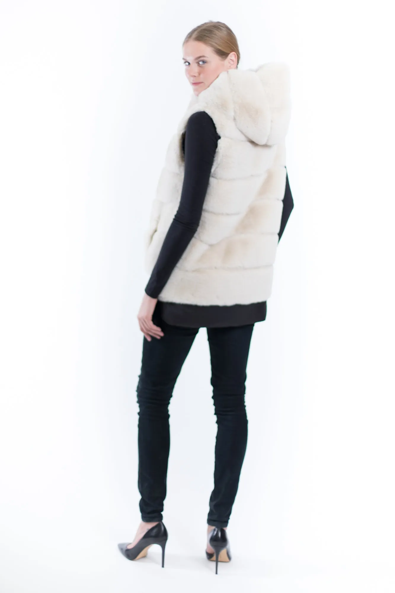 BERGEN - Faux-Fur Hooded High-Low Vest