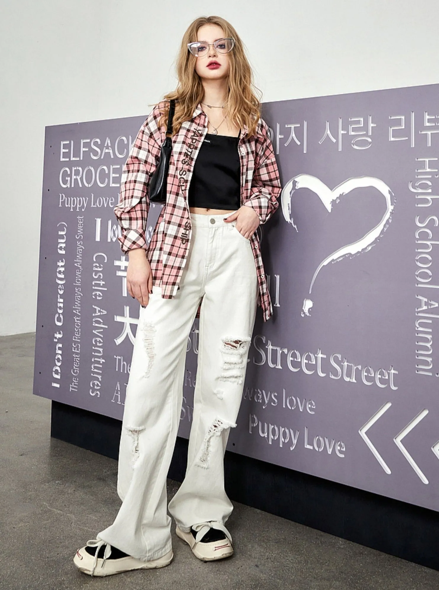 Chic Ripped High-Waist White Denim Pants