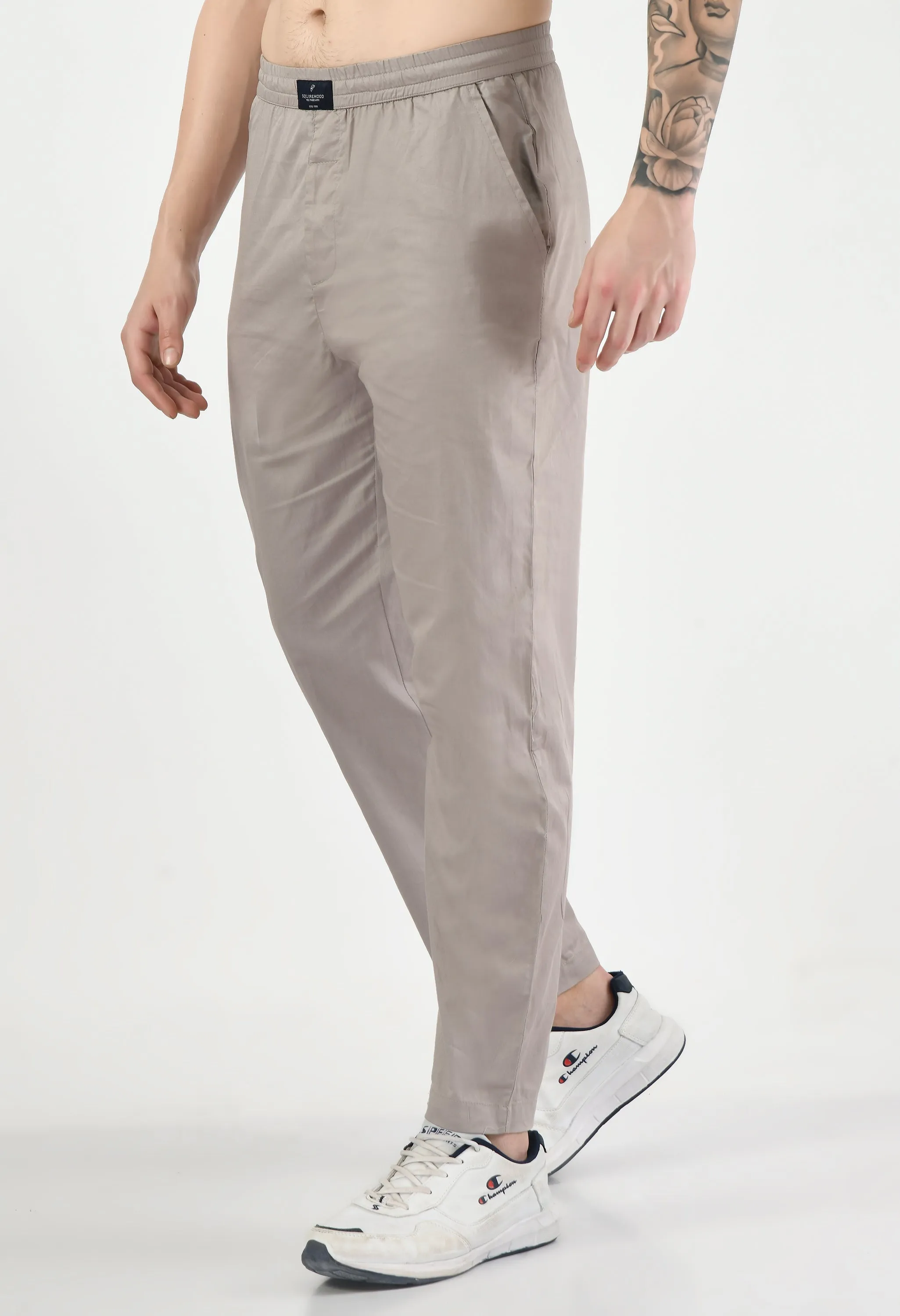 Grey Solid Relaxed Fit Casual Trouser