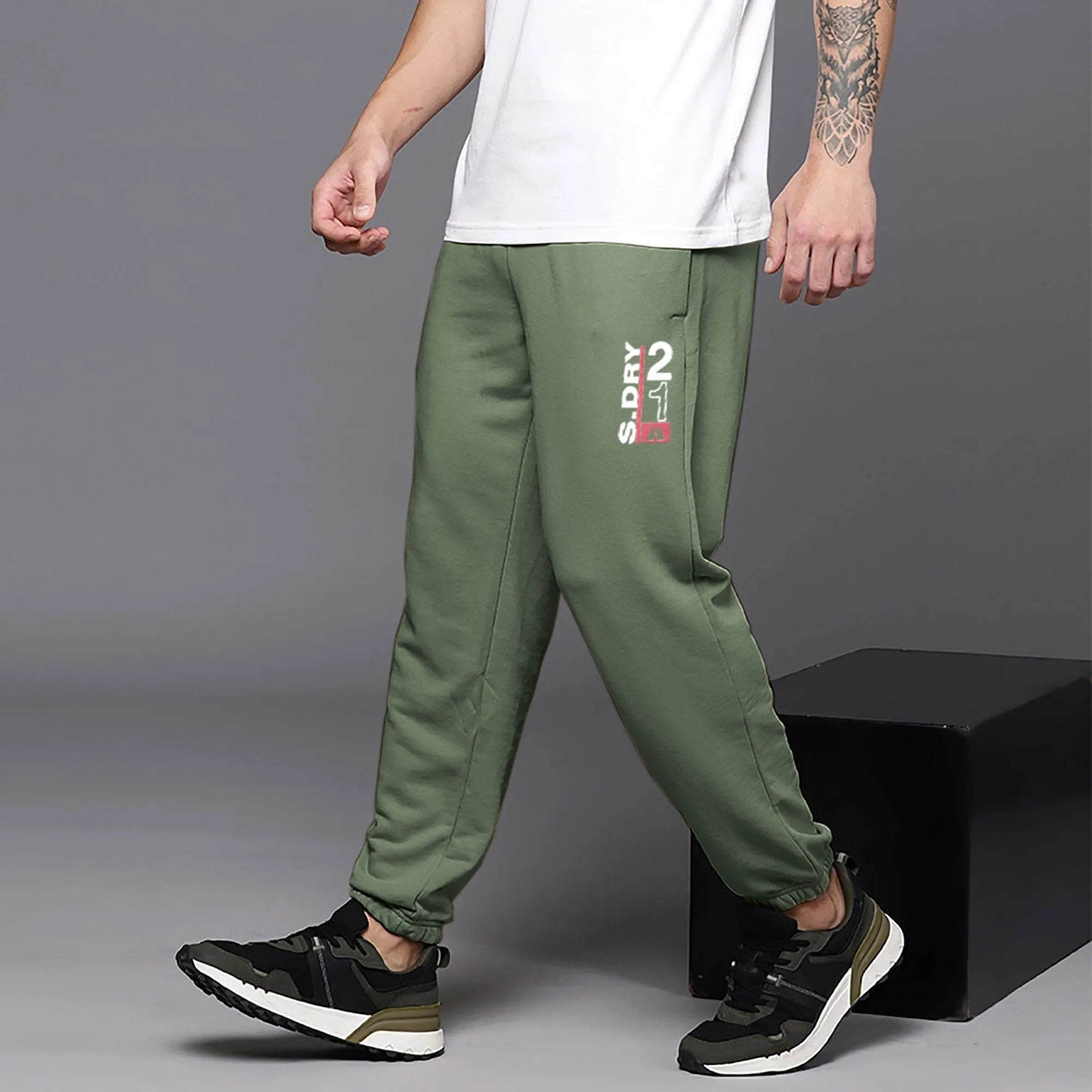 MAX 21 Men's S Dry Printed Fleece Joggers Pants