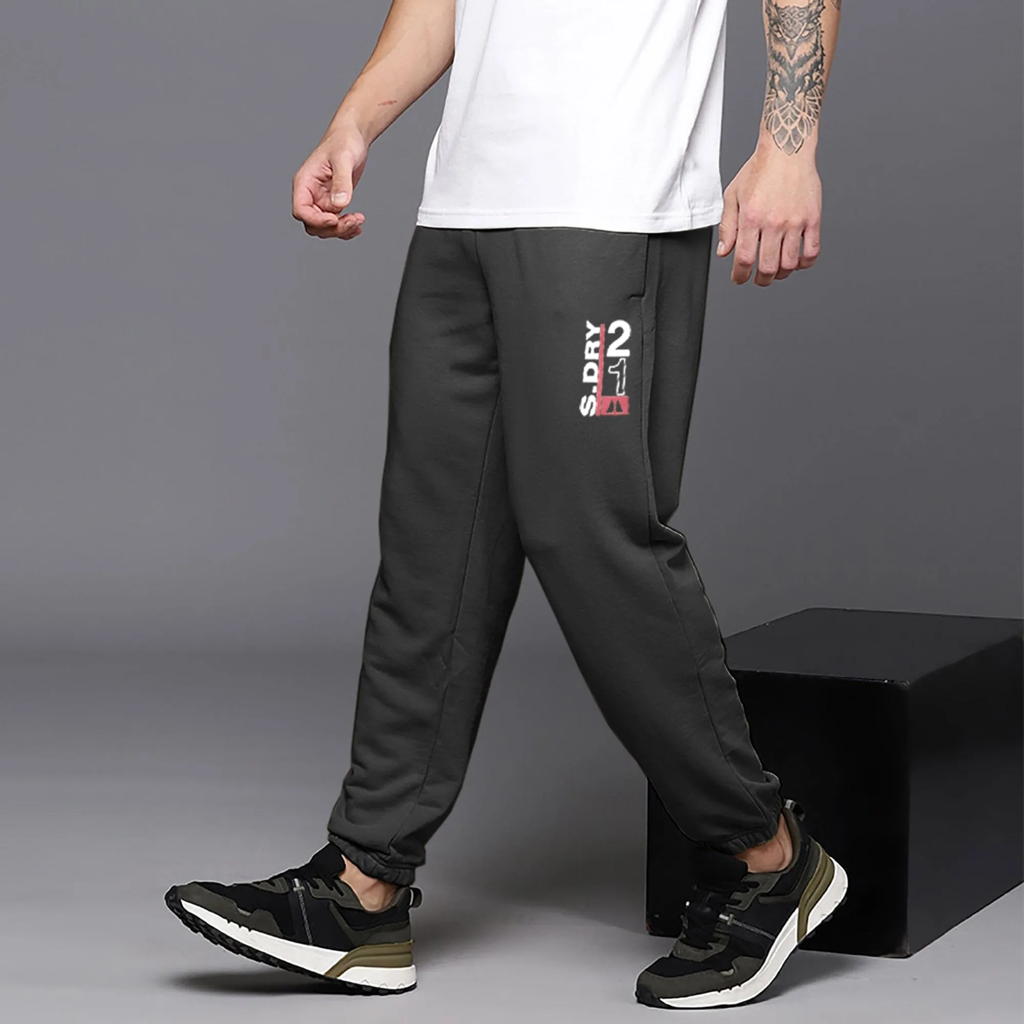 MAX 21 Men's S Dry Printed Fleece Joggers Pants