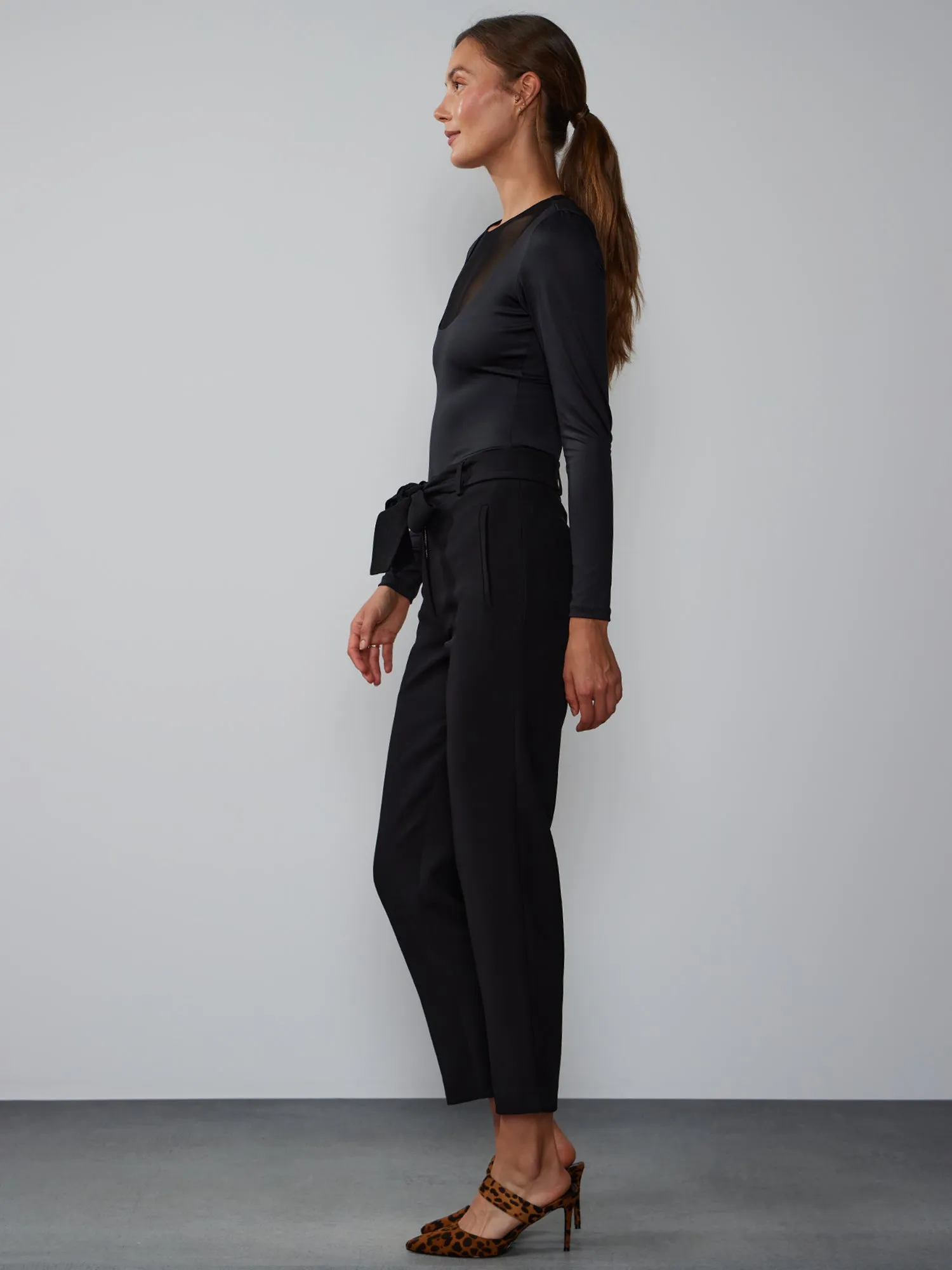 Mid Rise Belted Tapered Pant